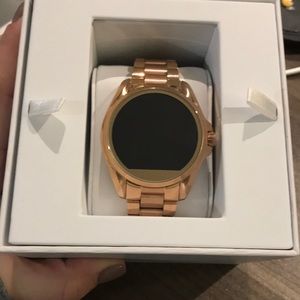 SALE Brand new MICHAEL KORS smart access watch